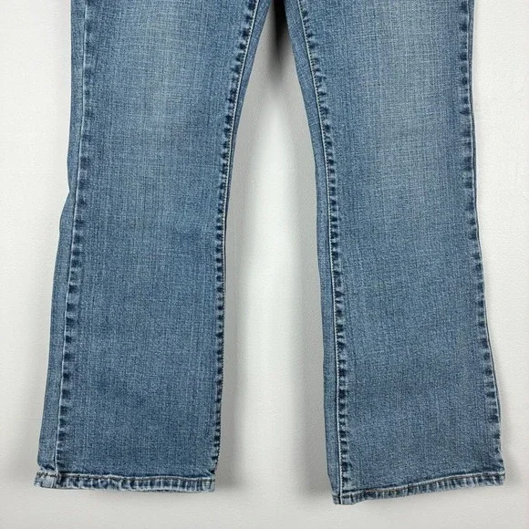 Levis 515 6M Bootcut Jeans Blue Mid Rise Classic Normcore All Season Wear 2000s - Picture 6 of 13